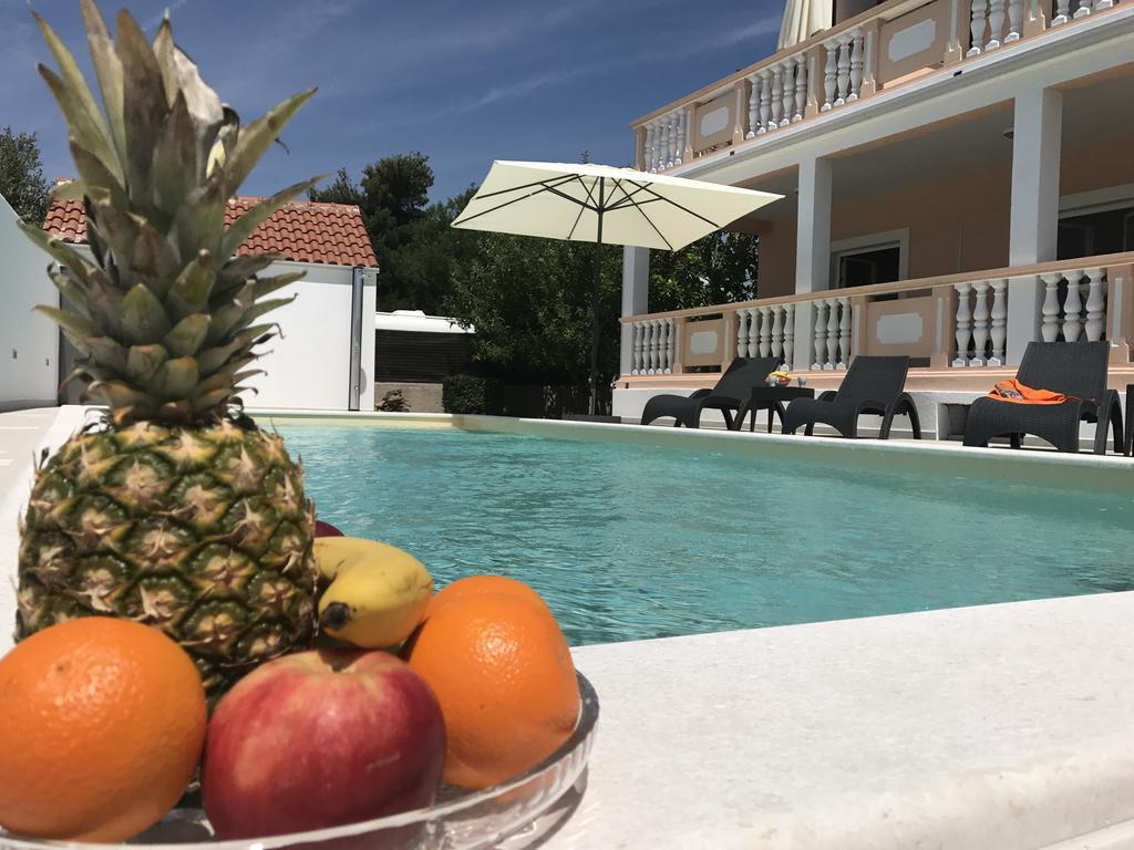 Apartments Saric Biograd Na Moru Exterior photo