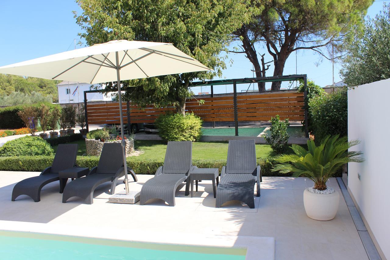 Apartments Saric Biograd Na Moru Exterior photo